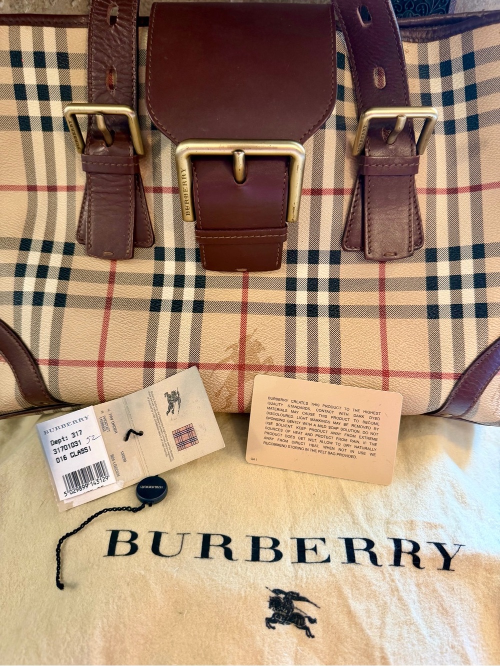 Authentic Burberry Haymarket Shoulder Bag - Picture 2 of 16